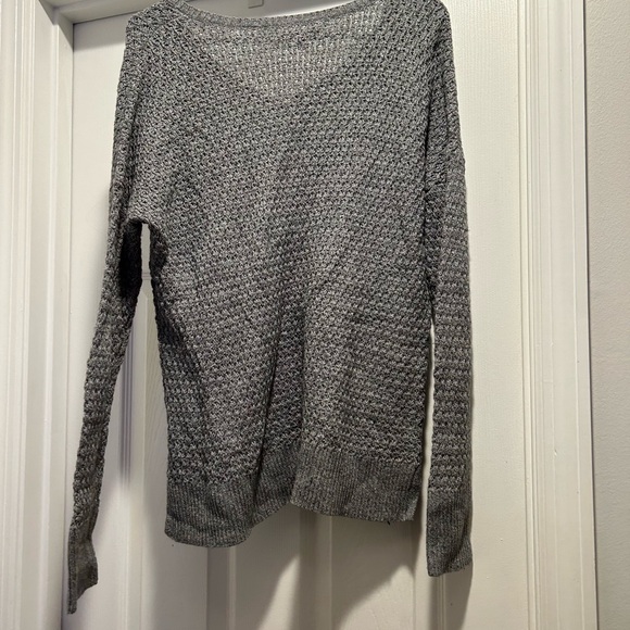 American Eagle Knit Sweater - Picture 1 of 2
